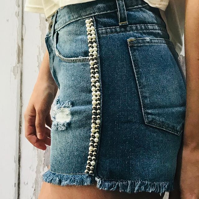 short rustico con apliques Alma jeans verano 2020