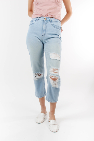 jeans mum con roturas af jeans verano 2021