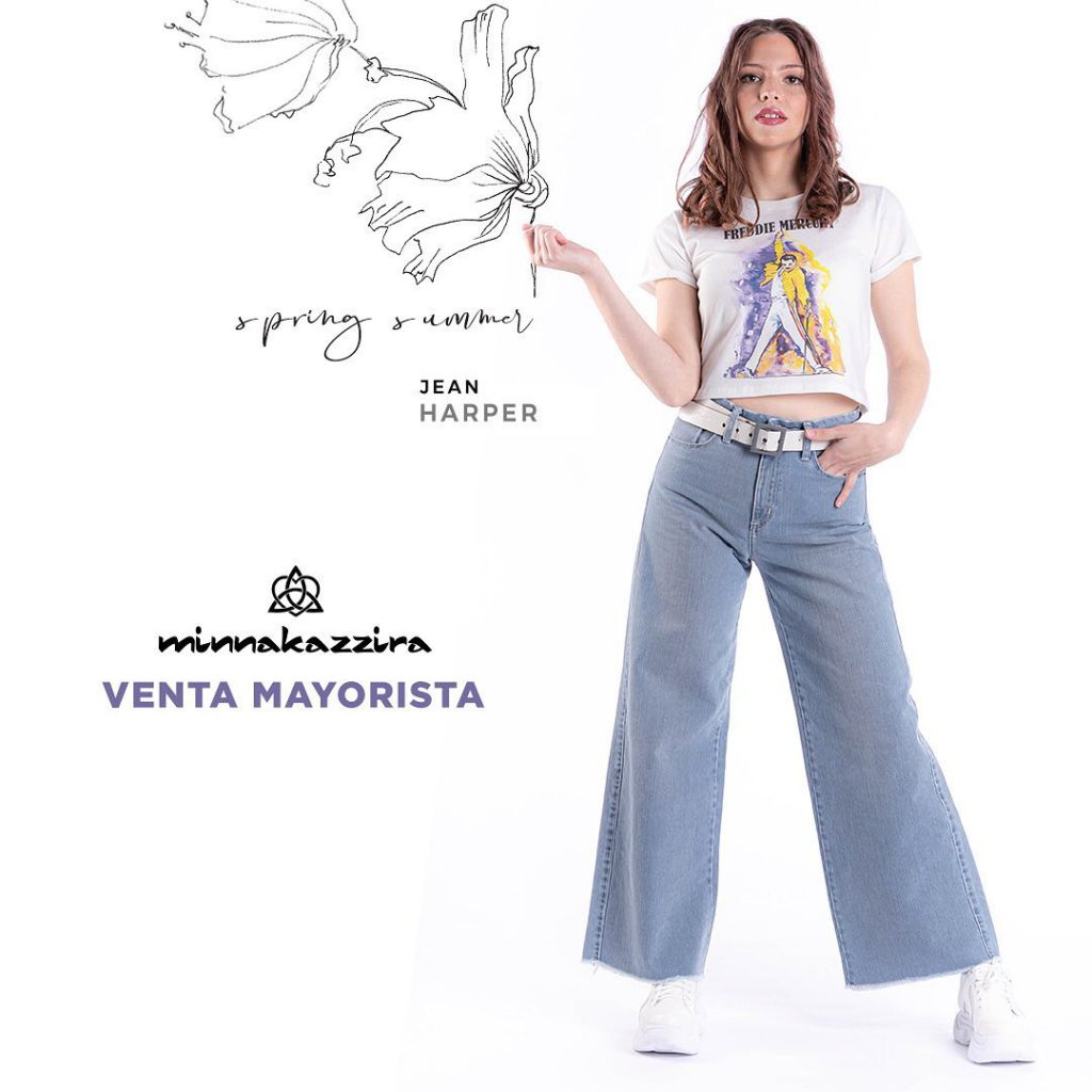 Minnakazzira look juvenil jeans anchos verano 2021