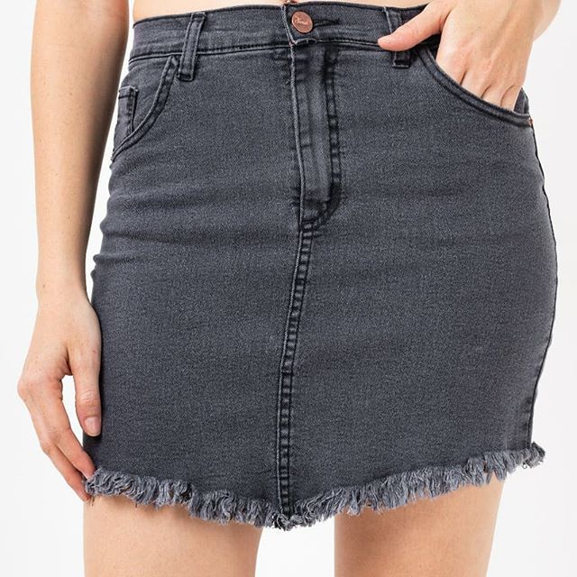 minifalda jeans Surah verano 2021