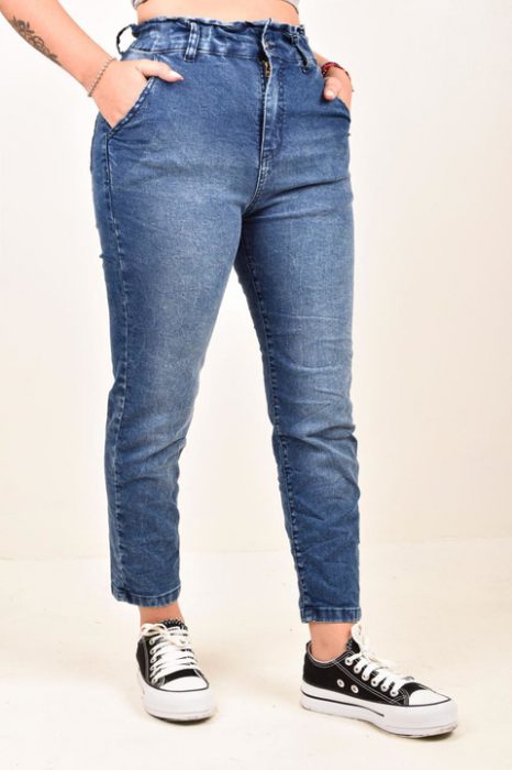 jeans de moda striven invierno 2021