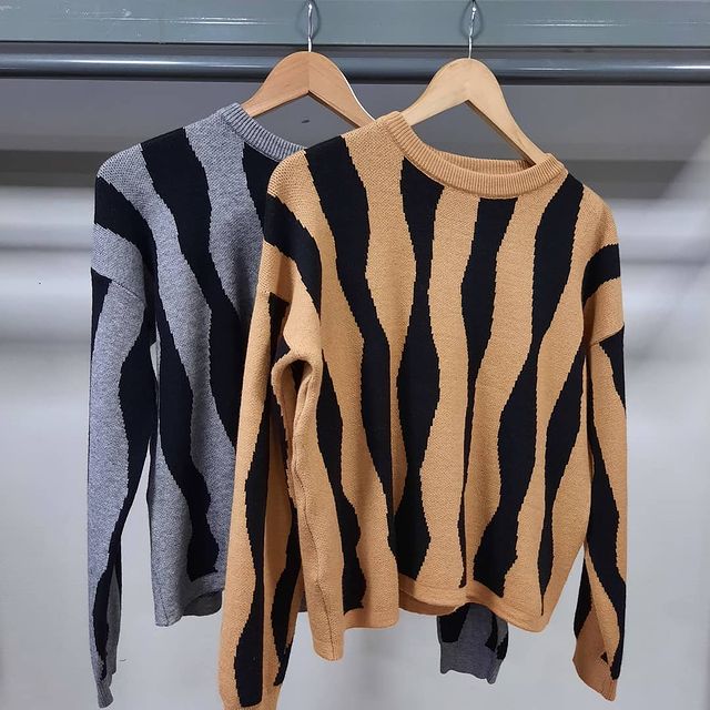 sweater cebra
