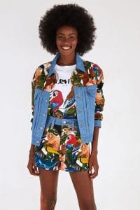 chaqueta y minifalda Levis mujer verano 2022