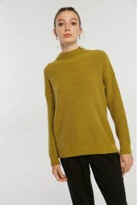 media polera con pantalon de vestir calandra invierno 2022