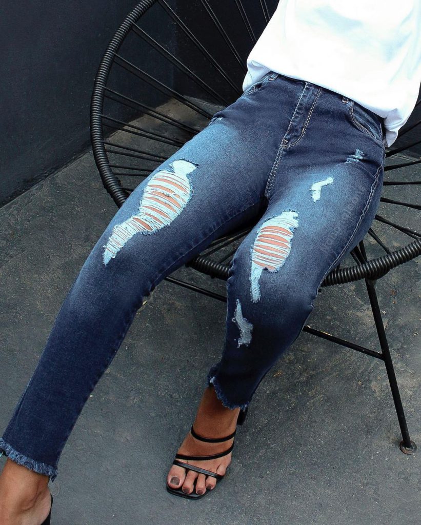 jeans con roturas invierno 2022 Nahana