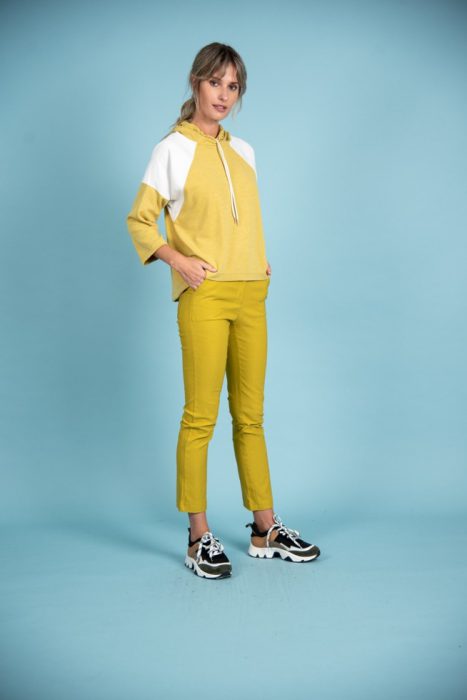 pantalon amarillo sarawak invierno 2022