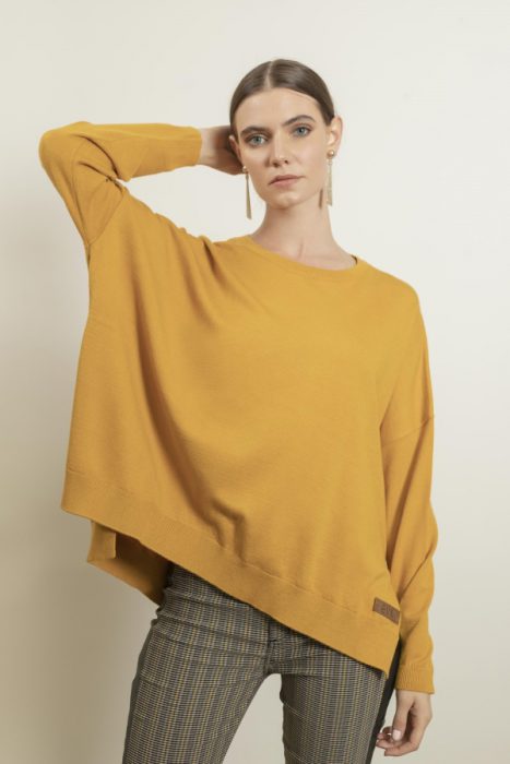 sweater holgado de moda invierno 2022 Eva Miller