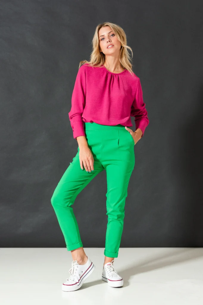 blusa fucsia invierno 2023 Akita