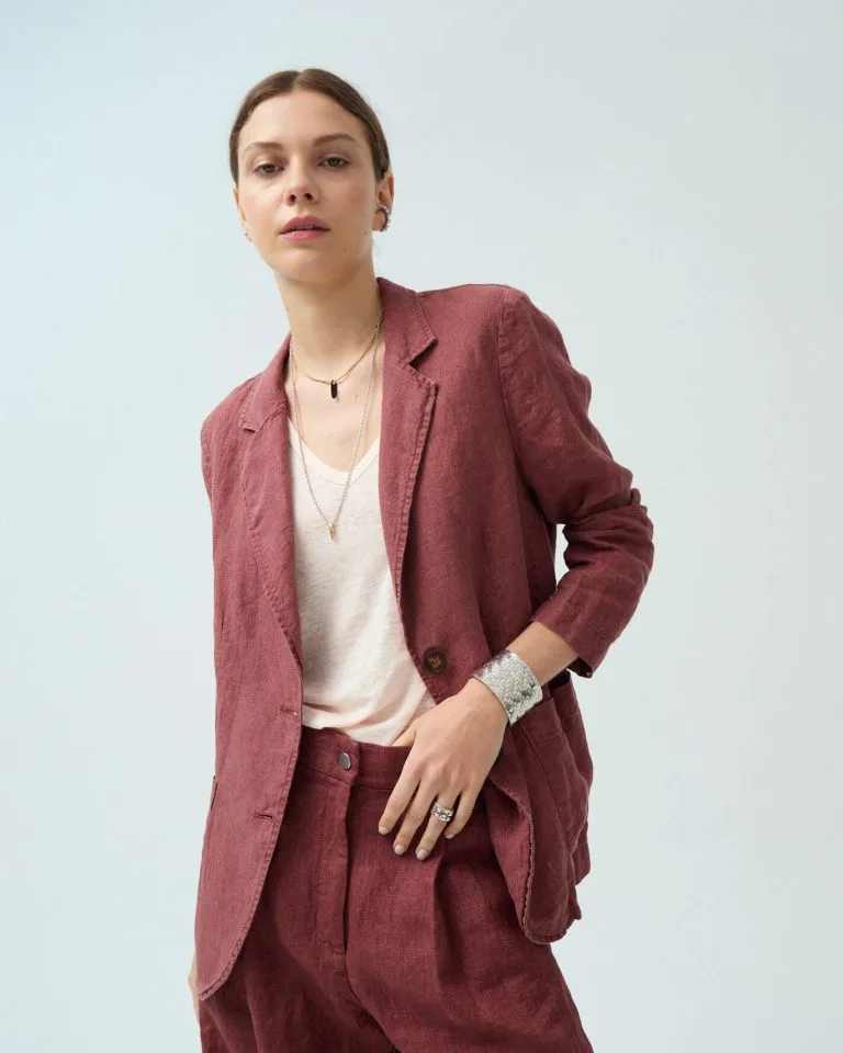 Traje de lino bordo mujer Naum