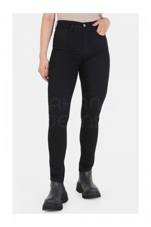 jean negro ajustado invierno 2024 Nahana jeans