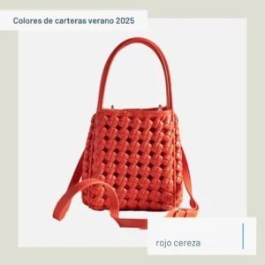 Carteras rojo cereza Tendencias verano 2025 Argentina