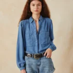 Outfit con short de jeans y camisa