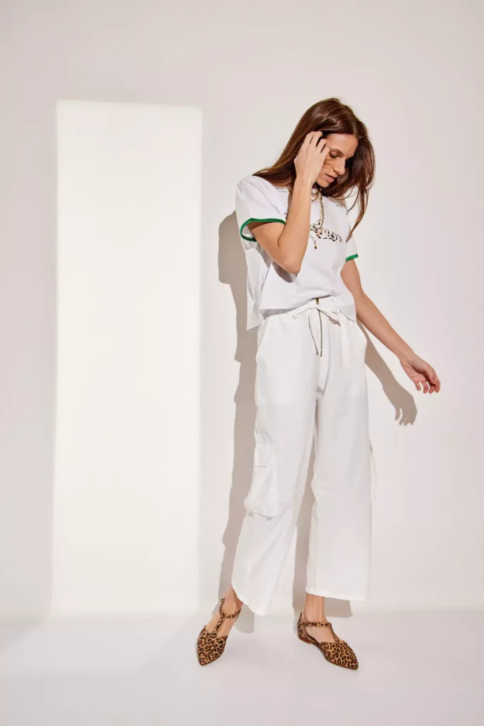 Outfit juvenil con palazzo y basica