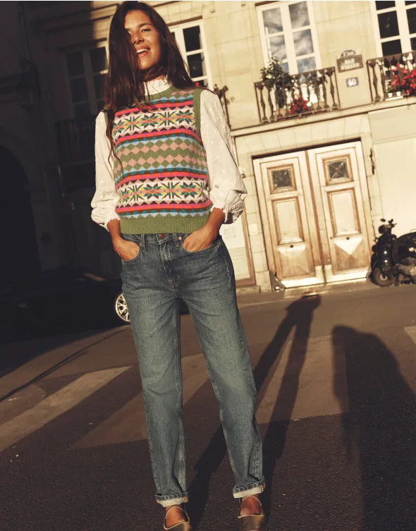 Outfit para ir al campo en primavera Jeans y chaleco tejido